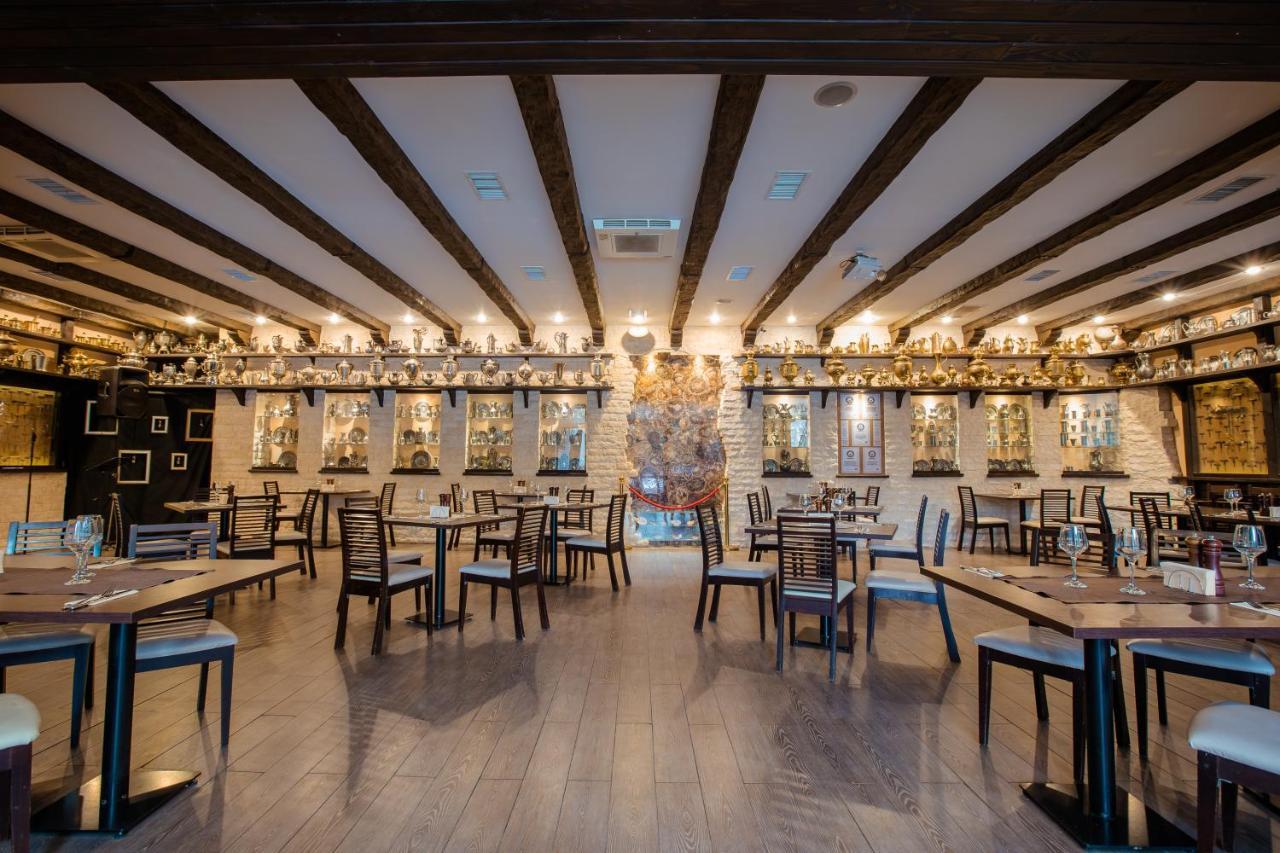 Hotel Smart Sinaia Luaran gambar